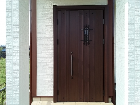 玄関ドアリフォーム　ドアリモM02ｖ　親子ドア